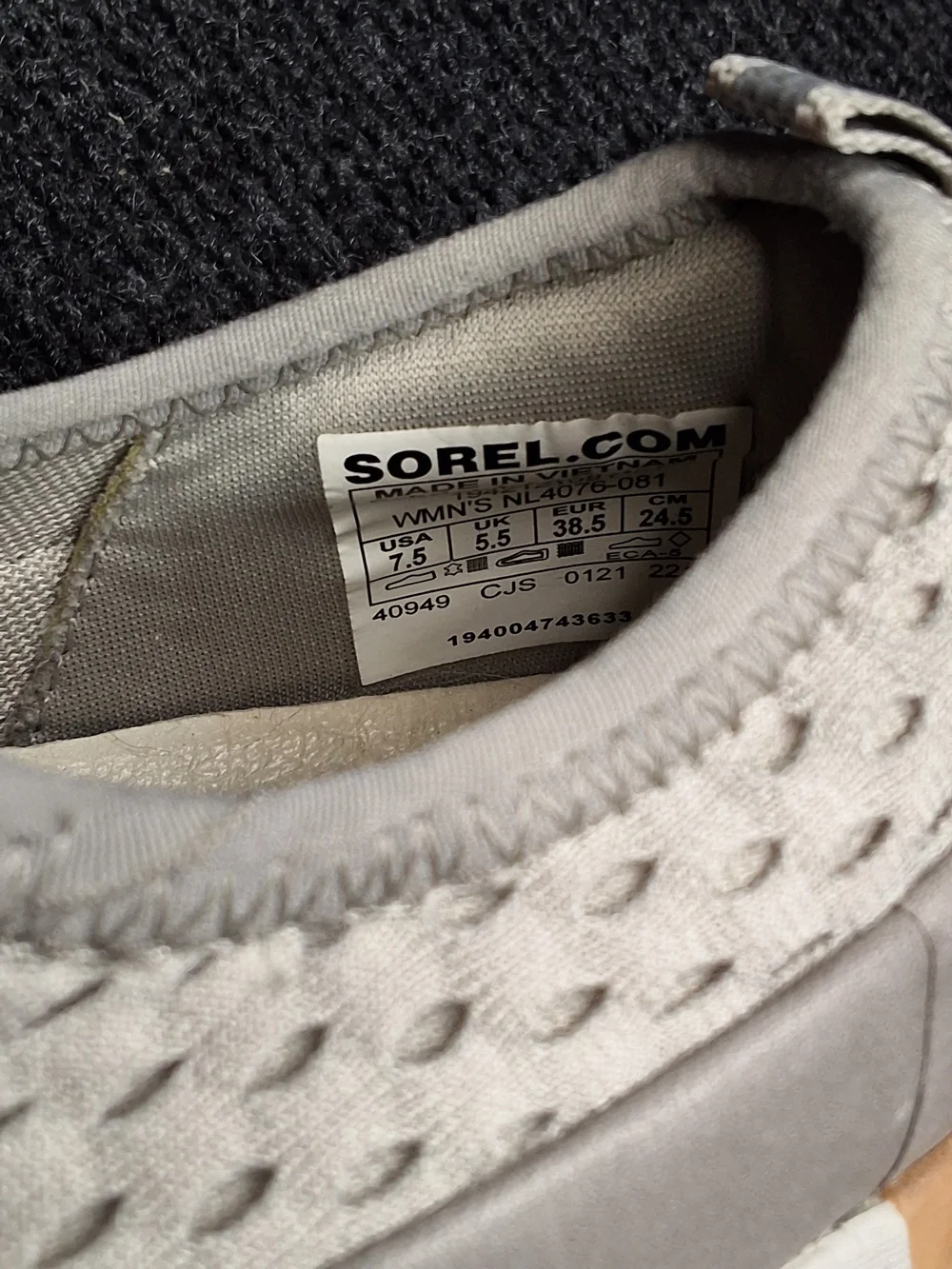 Sorel Slip-On Sneakers in Light Gray